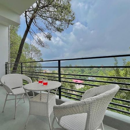 Host Jatin Kasauli Crest 7O1827O7O3 Leilighet Eksteriør bilde