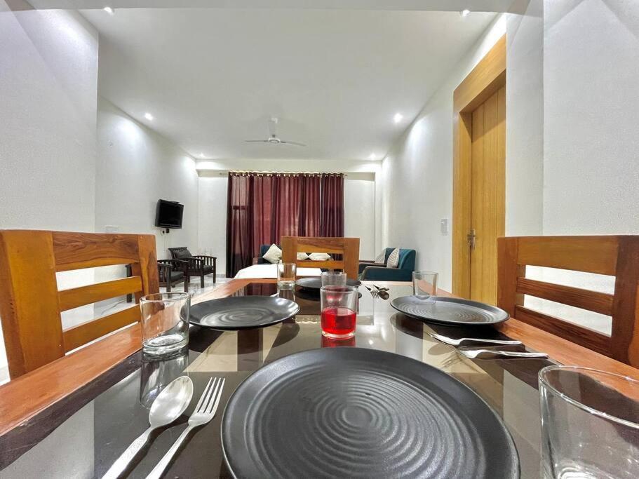 Host Jatin Kasauli Crest 7O1827O7O3 Leilighet Eksteriør bilde