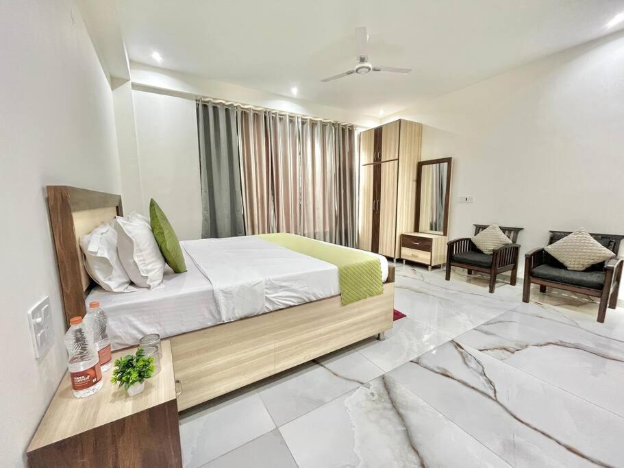 Host Jatin Kasauli Crest 7O1827O7O3 Leilighet Eksteriør bilde