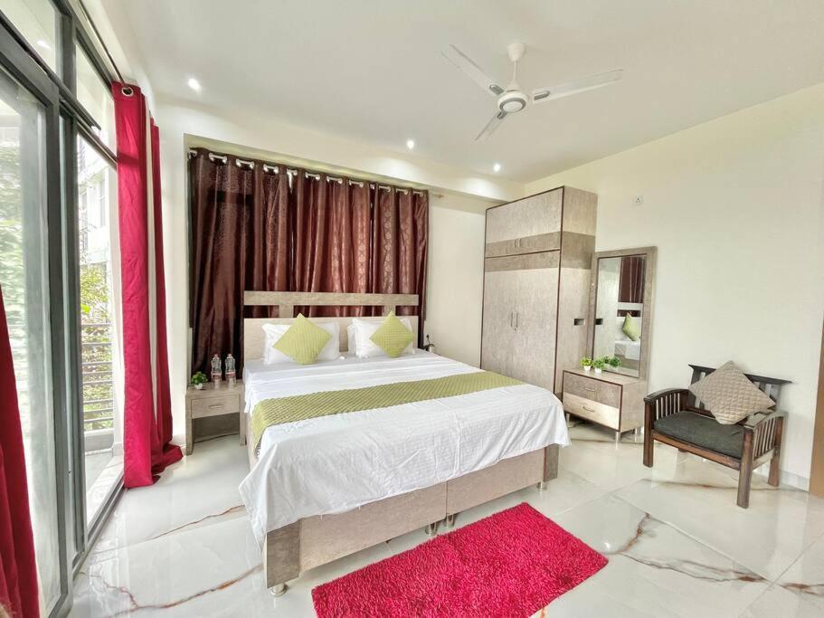 Host Jatin Kasauli Crest 7O1827O7O3 Leilighet Eksteriør bilde